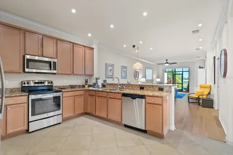 131 Babbling Brook Run Bradenton FL 34212