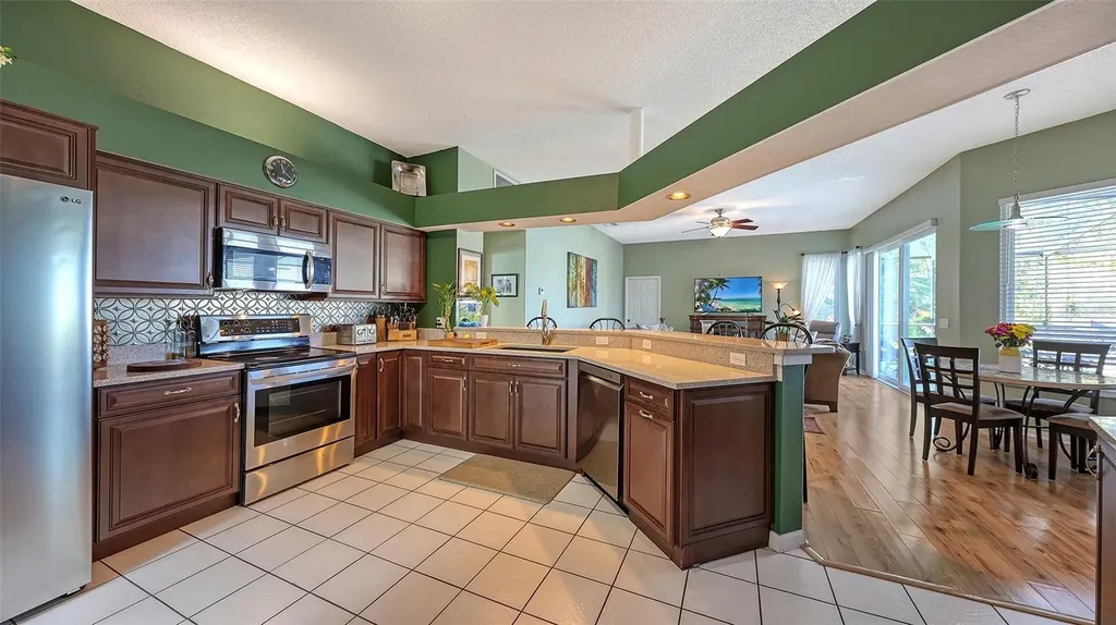 7501 52nd Terrace E Bradenton FL 34203