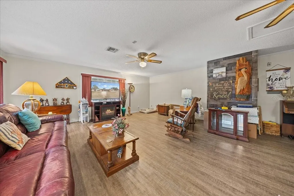 10629 SE 51st Avenue Belleview FL 34420