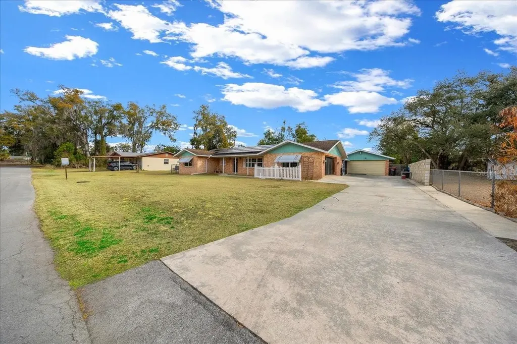 10629 SE 51st Avenue Belleview FL 34420