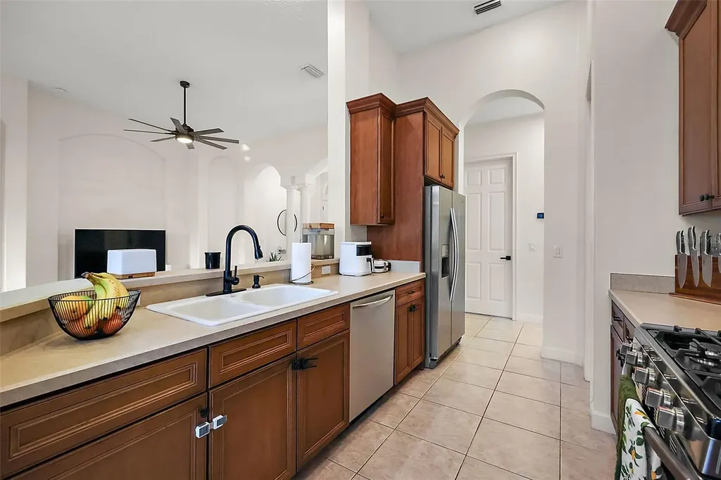 9930 Santa Barbara Court Howey In The Hills FL 34737