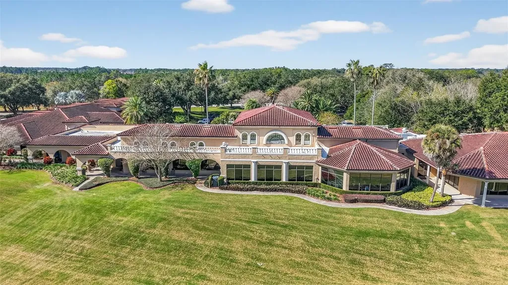 9930 Santa Barbara Court Howey In The Hills FL 34737