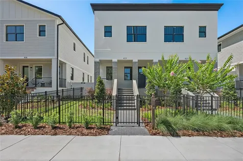 429 11th Avenue S St Petersburg FL 33701