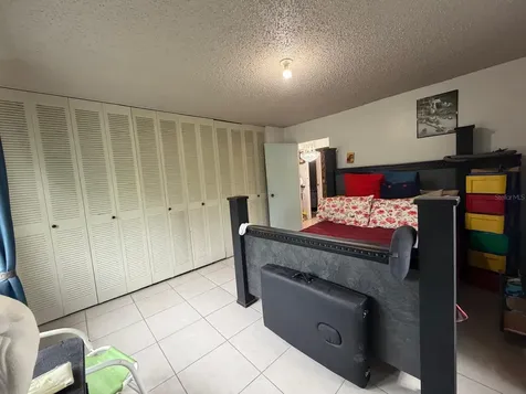 806 Quebrada Arenas Toa Alta PR 00953