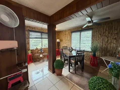 806 Quebrada Arenas Toa Alta PR 00953