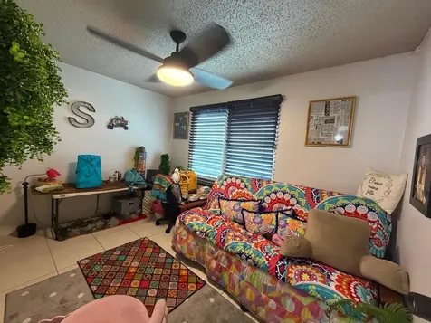 806 Quebrada Arenas Toa Alta PR 00953