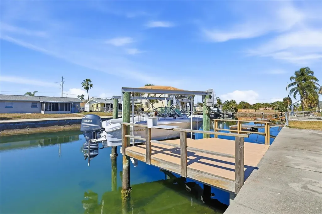 13701 Maria Drive Hudson FL 34667