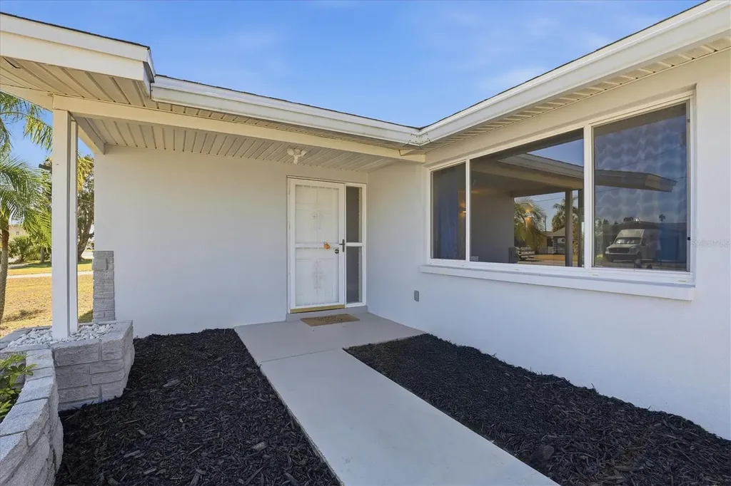 13701 Maria Drive Hudson FL 34667