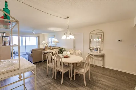 1055 W Peppertree Drive Sarasota FL 34242