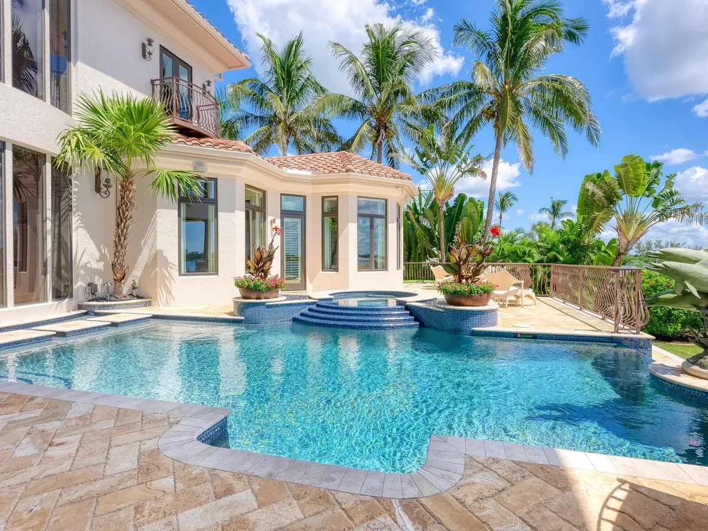 1436 John Ringling Parkway Sarasota FL 34236