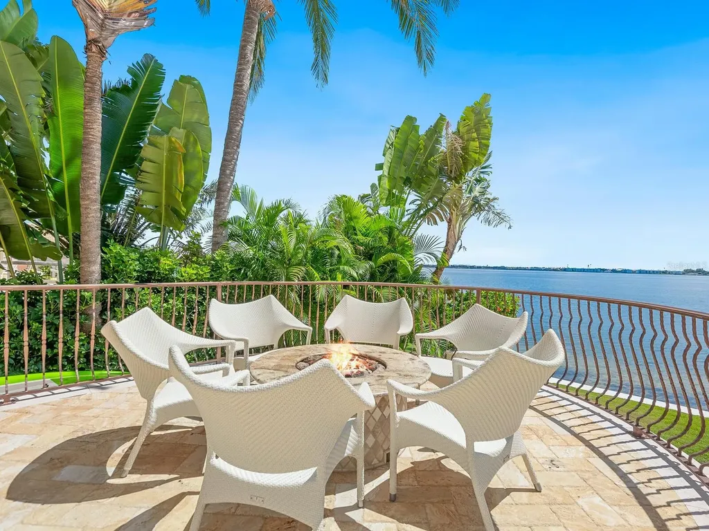 1436 John Ringling Parkway Sarasota FL 34236