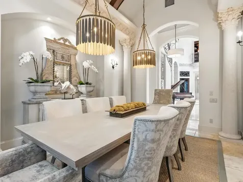 1436 John Ringling Parkway Sarasota FL 34236