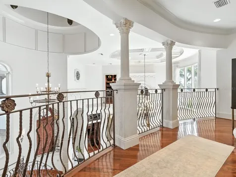 1436 John Ringling Parkway Sarasota FL 34236