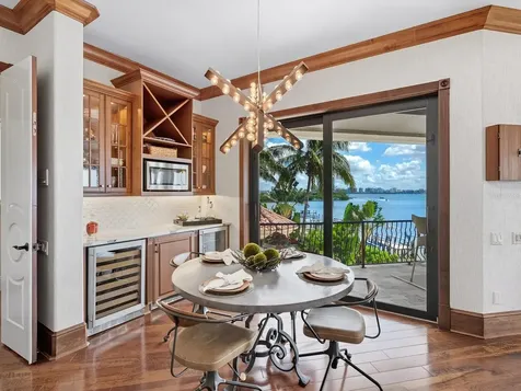 1436 John Ringling Parkway Sarasota FL 34236
