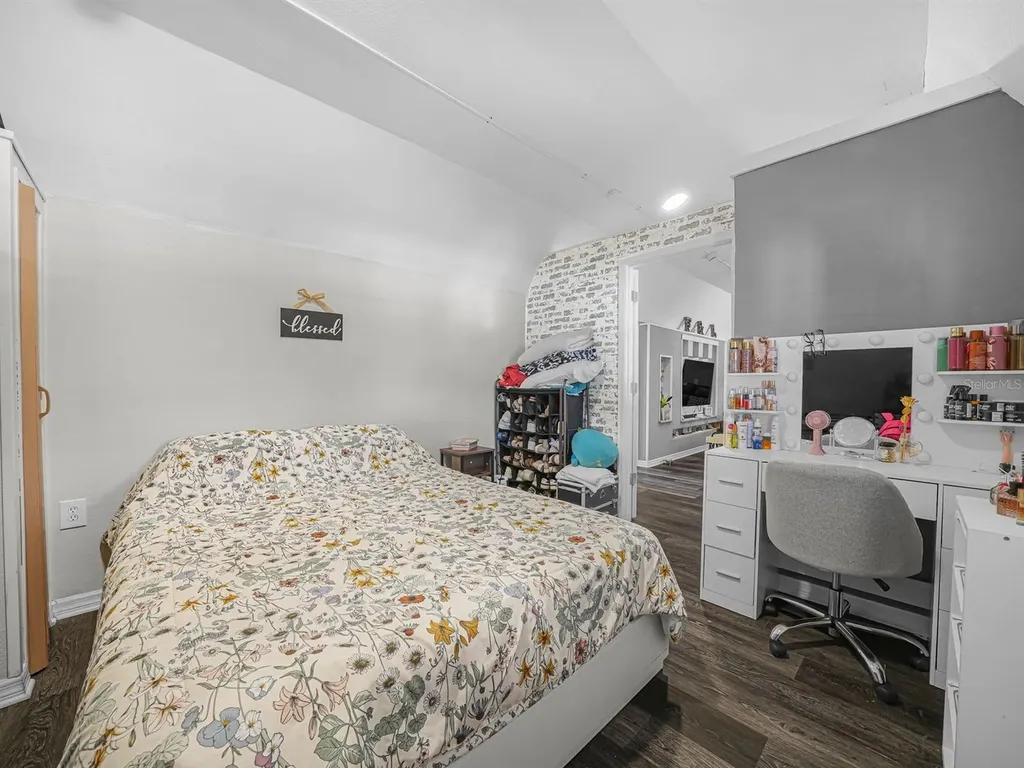 607 Acacia Walk Lake Wales FL 33898