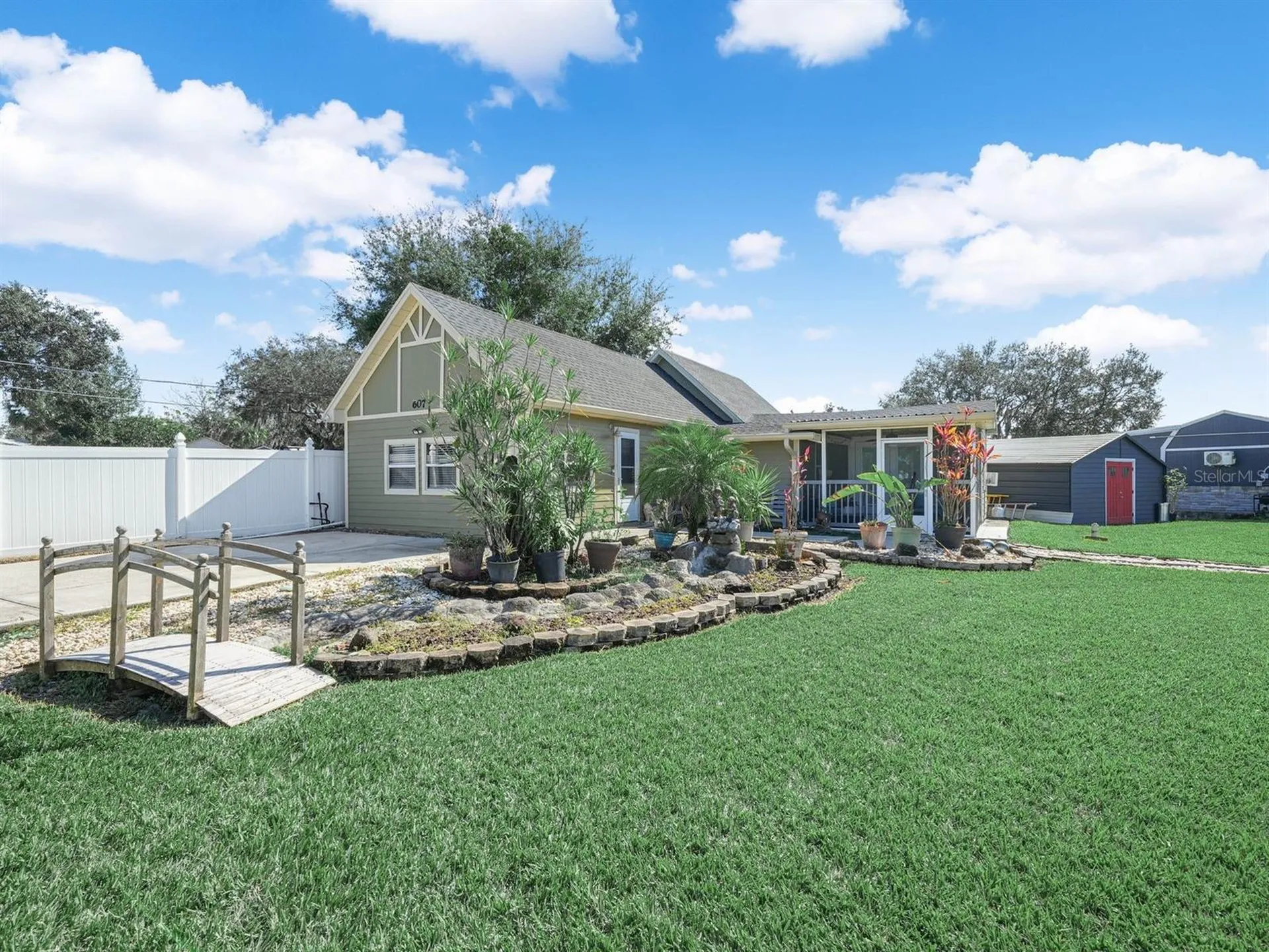 607 Acacia Walk Lake Wales FL 33898