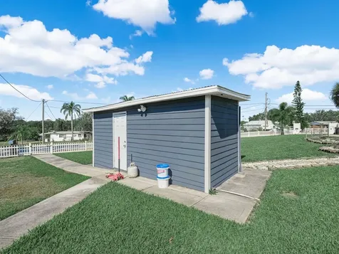 607 Acacia Walk Lake Wales FL 33898