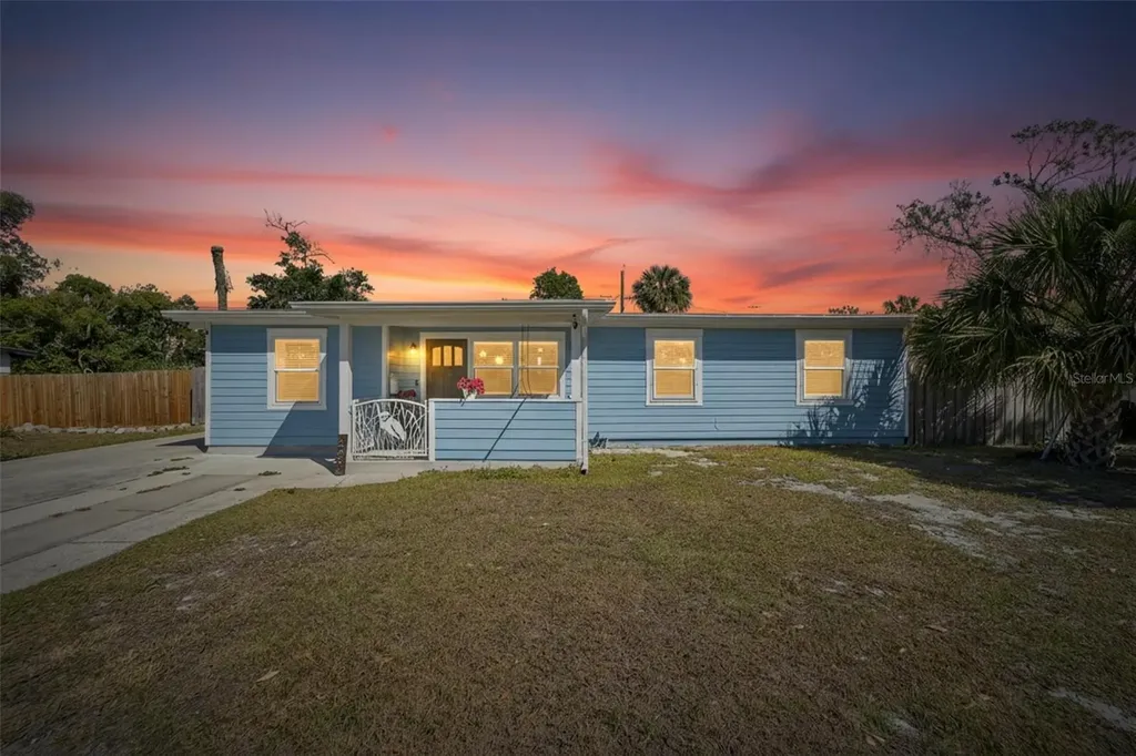 4332 Cobia Drive SE St Petersburg FL 33705
