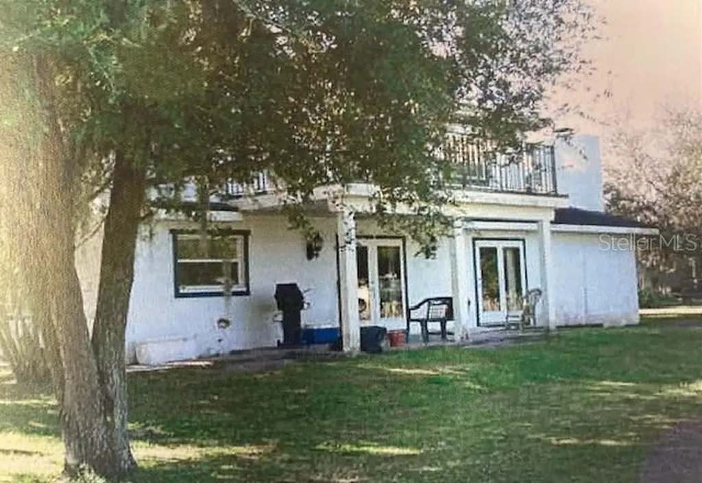 8719 & 8809 Lithia Pinecrest Road Lithia FL 33547