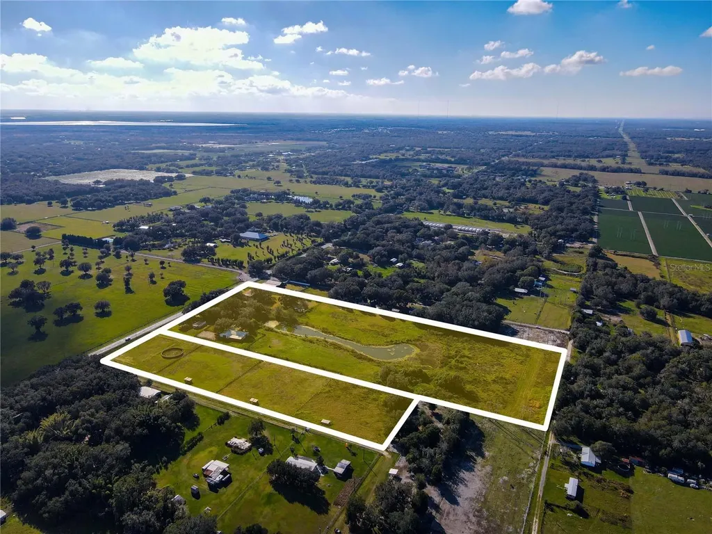 8719 & 8809 Lithia Pinecrest Road Lithia FL 33547