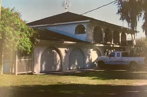8719 & 8809 Lithia Pinecrest Road Lithia FL 33547