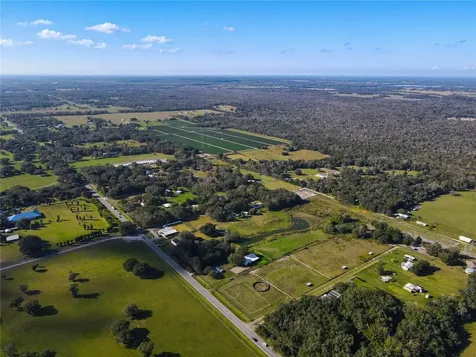 8719 & 8809 Lithia Pinecrest Road Lithia FL 33547