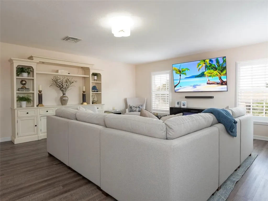 9010 Kingsbury Place Bradenton FL 34212
