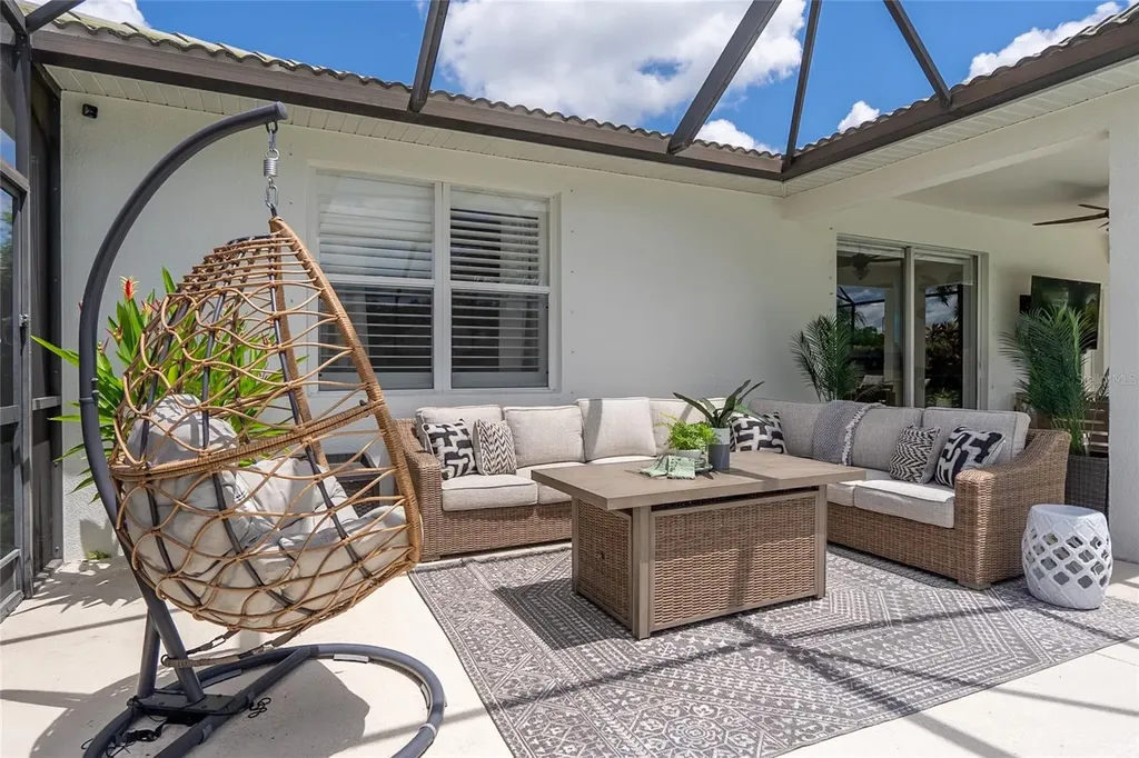 9010 Kingsbury Place Bradenton FL 34212