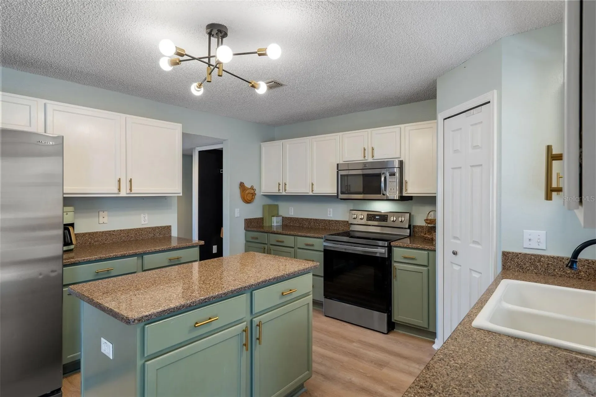 11258 Lomita Wren Road Weeki Wachee FL 34614