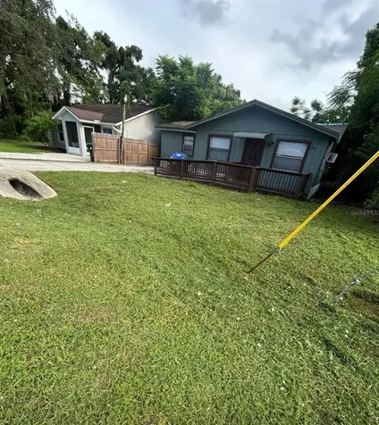 140 E 12th Street Apopka FL 32703