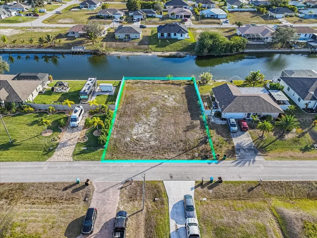 322 NE 20th Street Cape Coral FL 33909