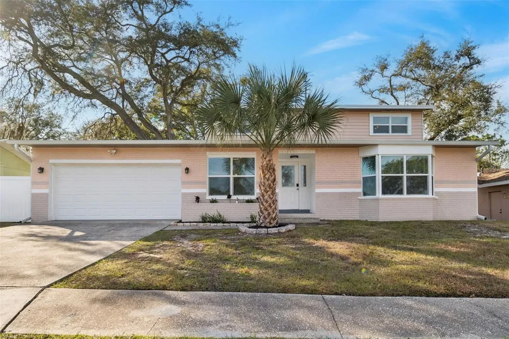 3309 Briarwood Lane Safety Harbor FL 34695