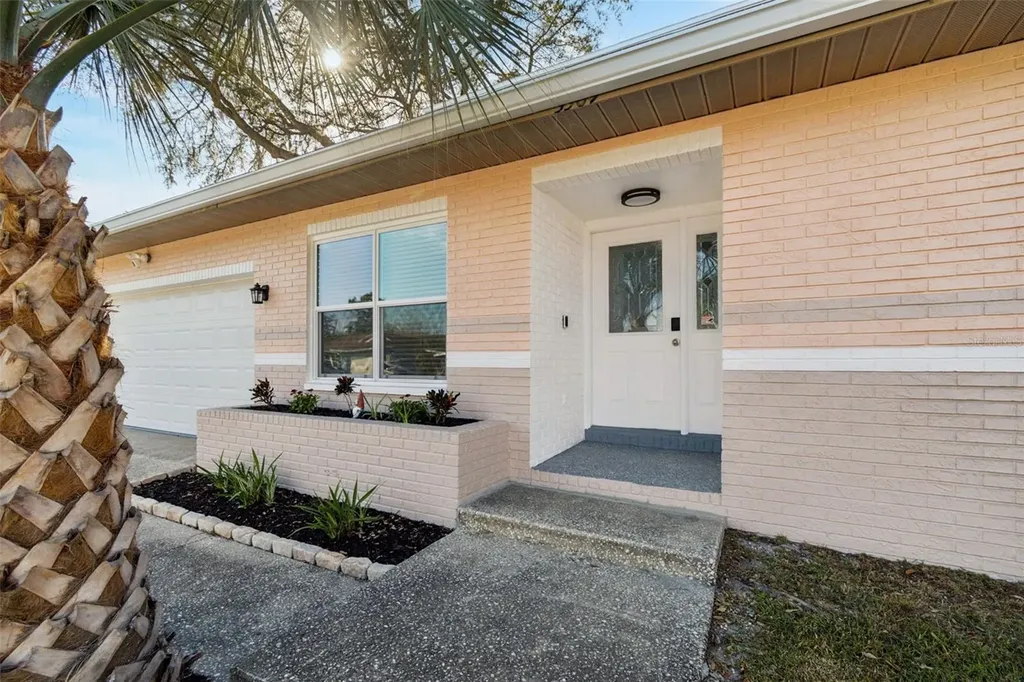 3309 Briarwood Lane Safety Harbor FL 34695