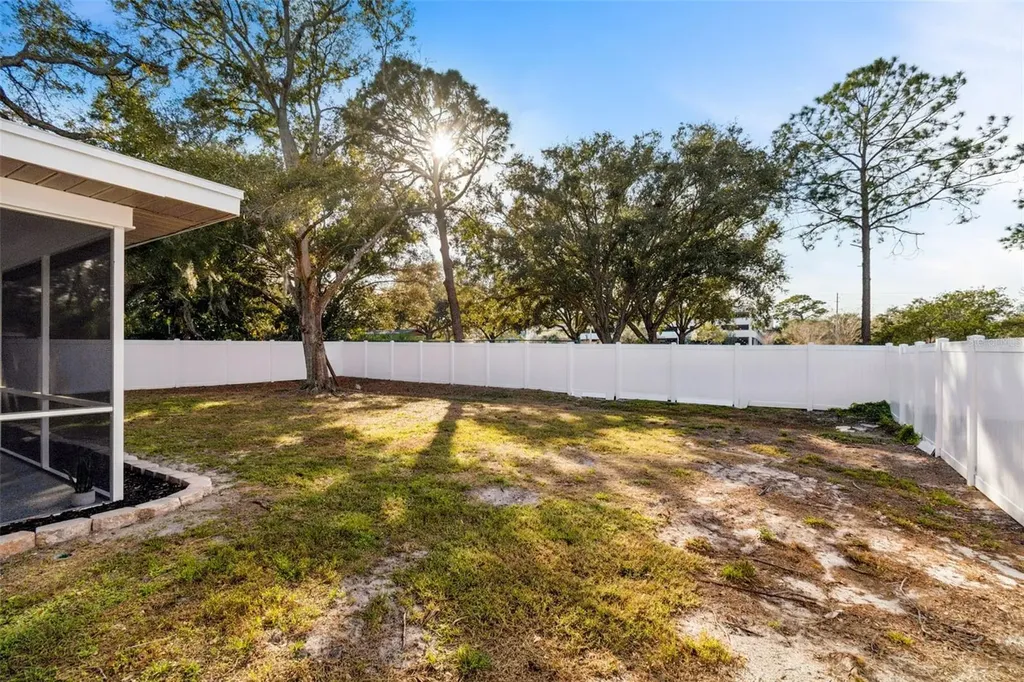 3309 Briarwood Lane Safety Harbor FL 34695
