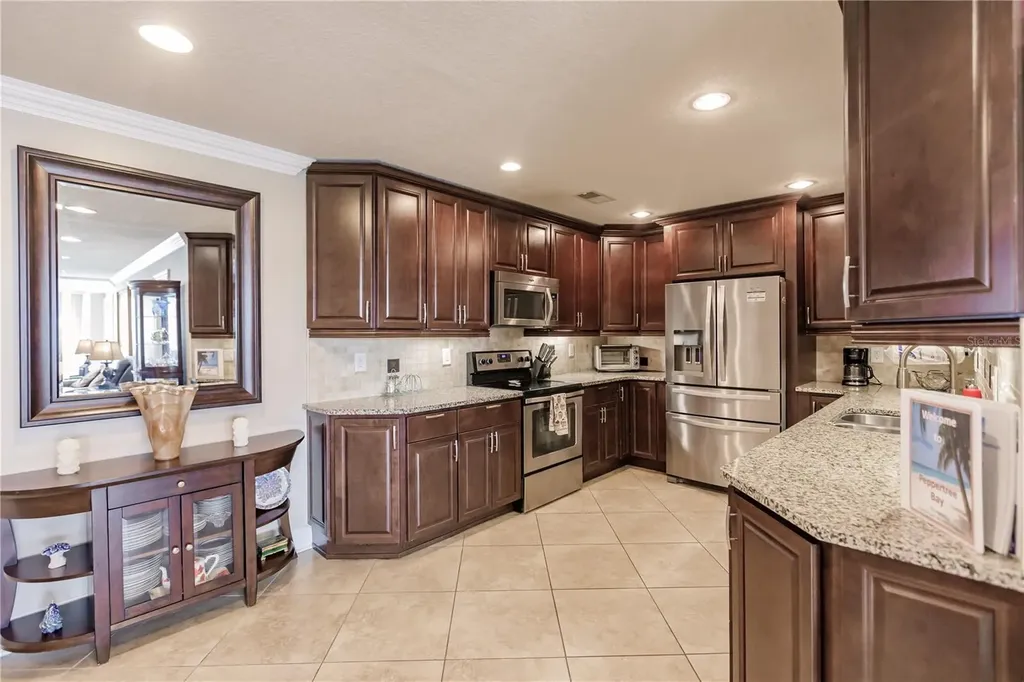 1055 W Peppertree Drive Sarasota FL 34242
