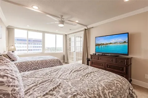 1055 W Peppertree Drive Sarasota FL 34242