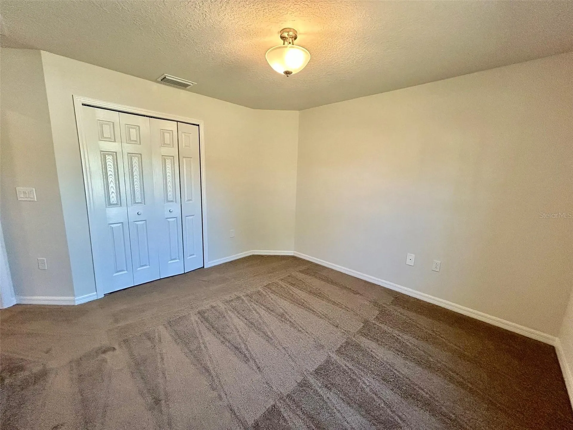 1586 W Gainsboro Lane Citrus Springs FL 34434