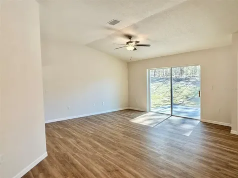1586 W Gainsboro Lane Citrus Springs FL 34434