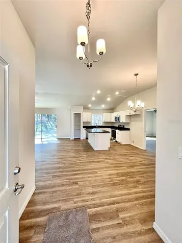 1586 W Gainsboro Lane Citrus Springs FL 34434