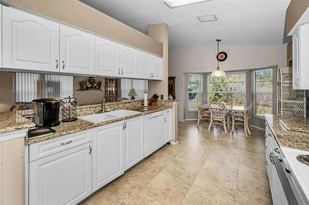 9625 Oakwood Hills Court New Port Richey FL 34655