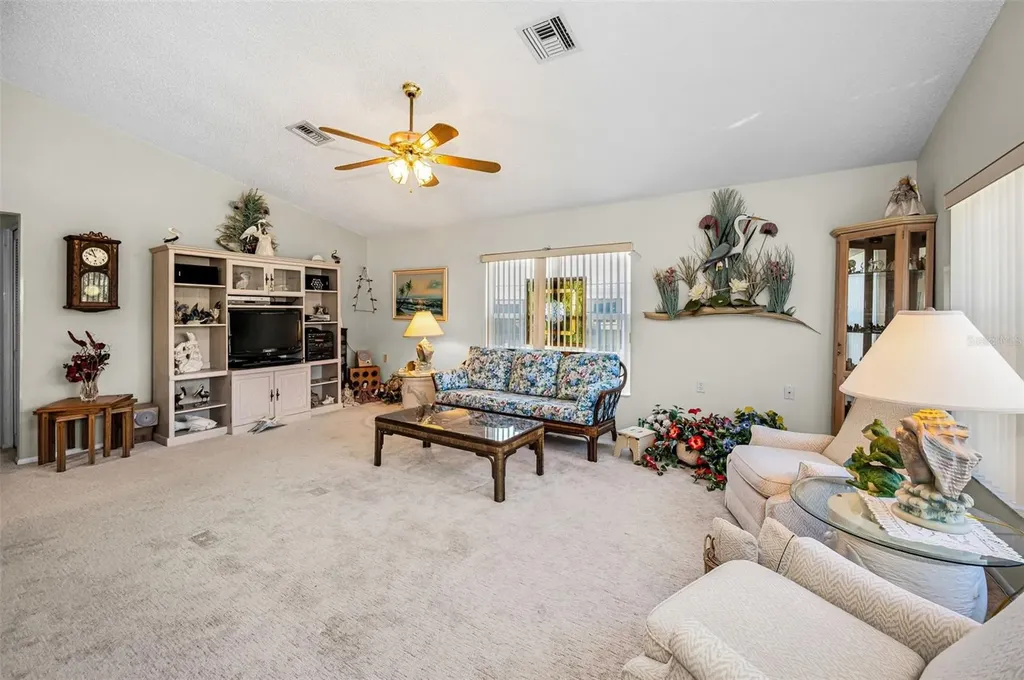 9625 Oakwood Hills Court New Port Richey FL 34655