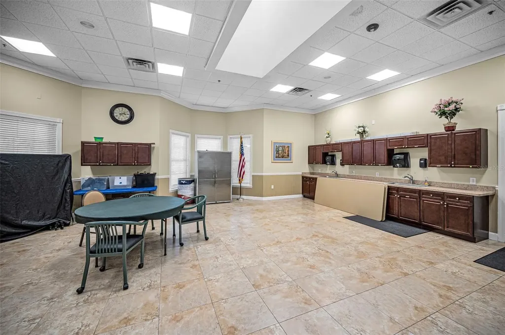 9625 Oakwood Hills Court New Port Richey FL 34655