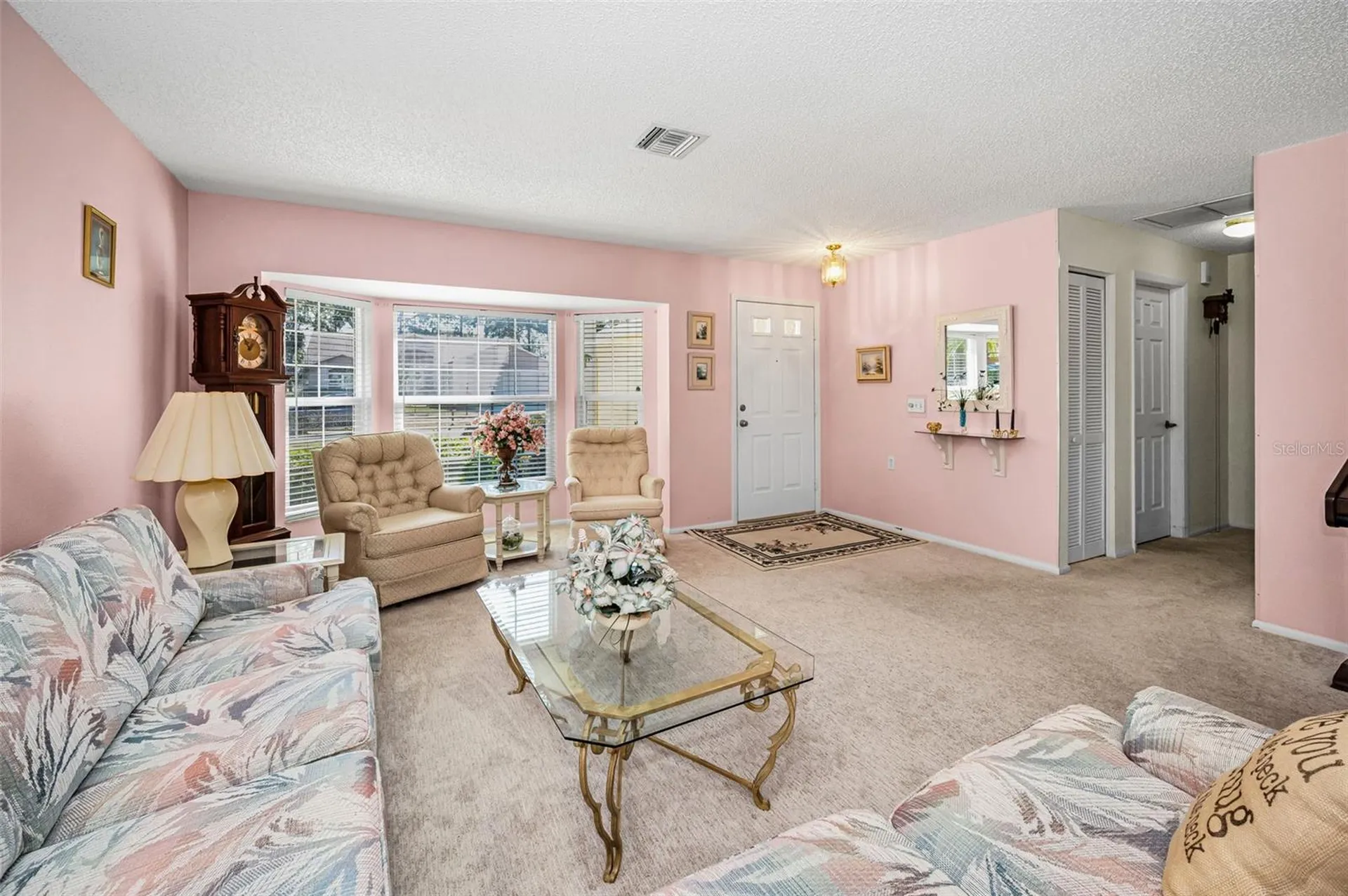 9625 Oakwood Hills Court New Port Richey FL 34655