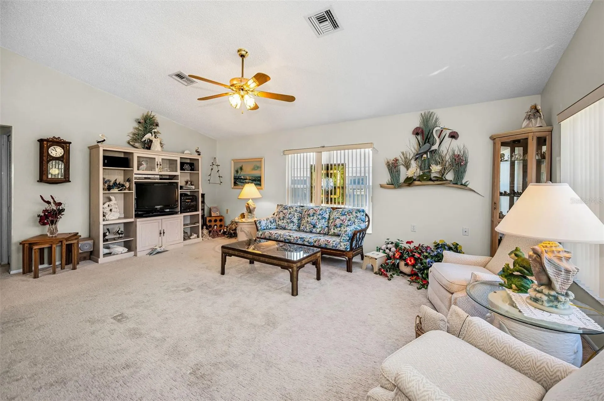 9625 Oakwood Hills Court New Port Richey FL 34655
