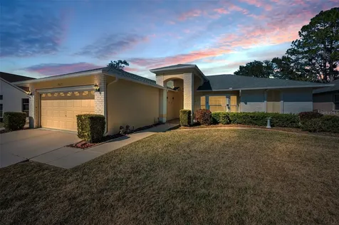9625 Oakwood Hills Court New Port Richey FL 34655
