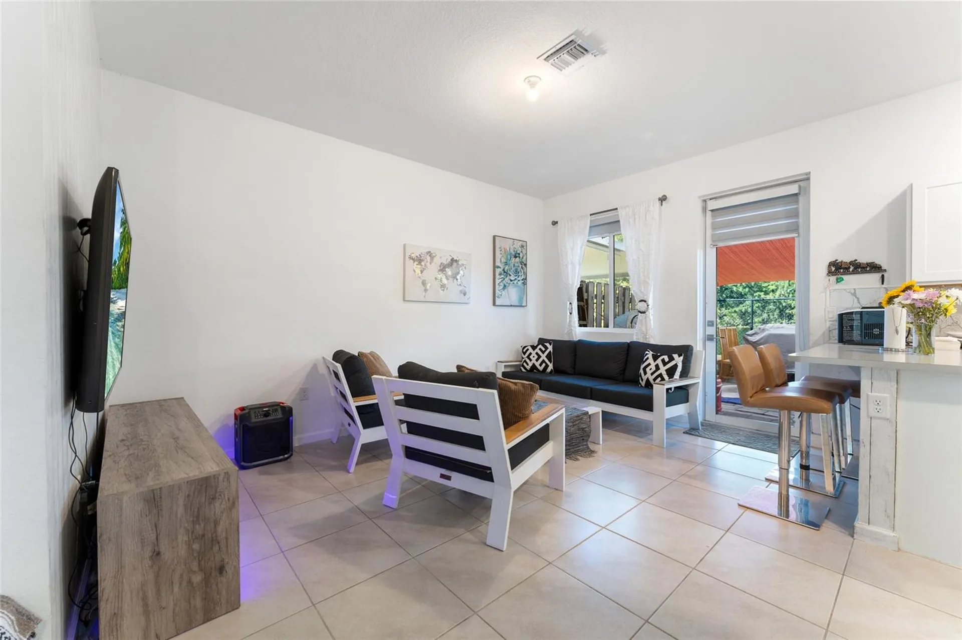 1061 NW 208th Terrace Miami FL 33169