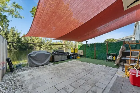 1061 NW 208th Terrace Miami FL 33169