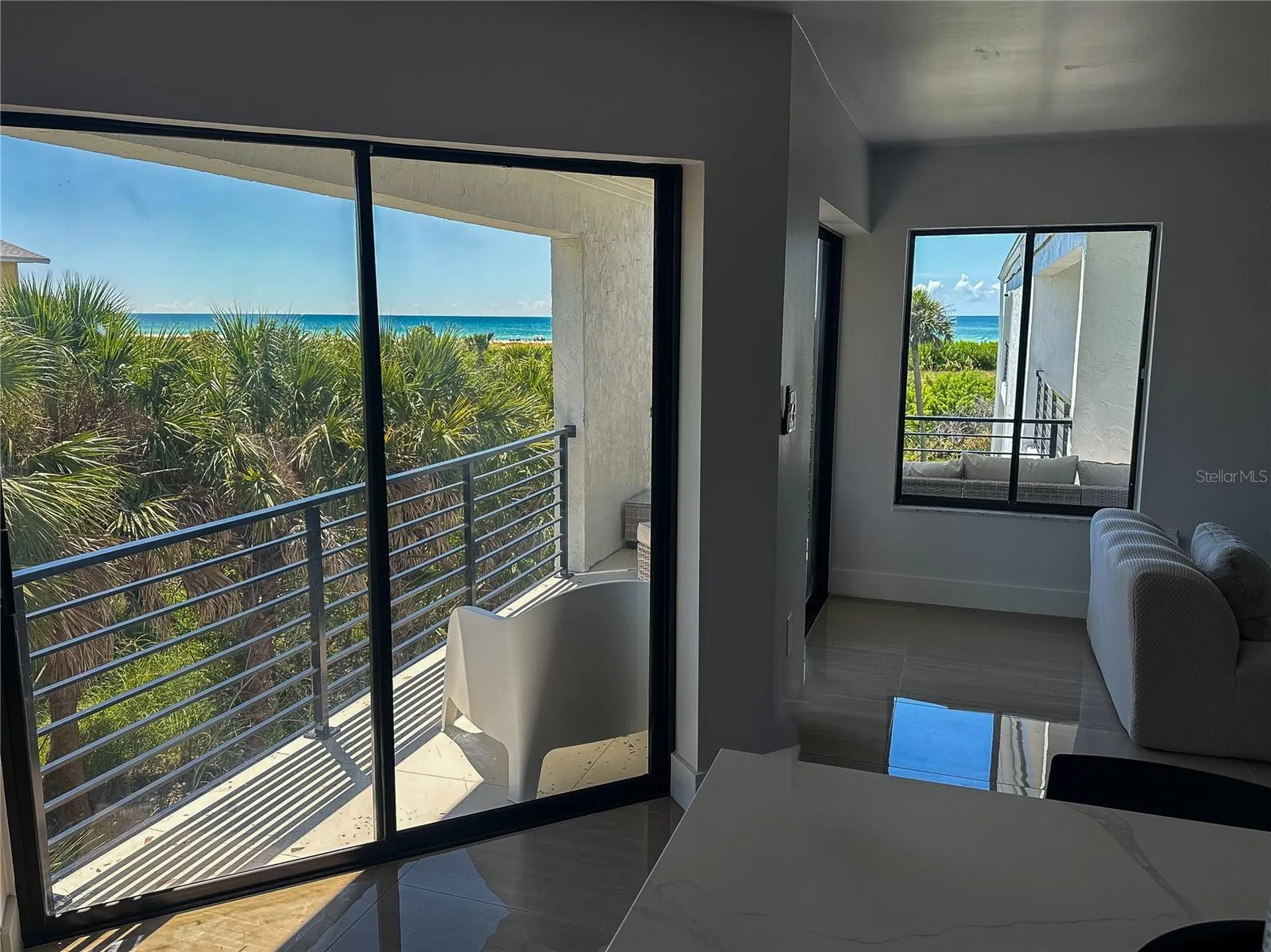 450 Beach Road Sarasota FL 34242
