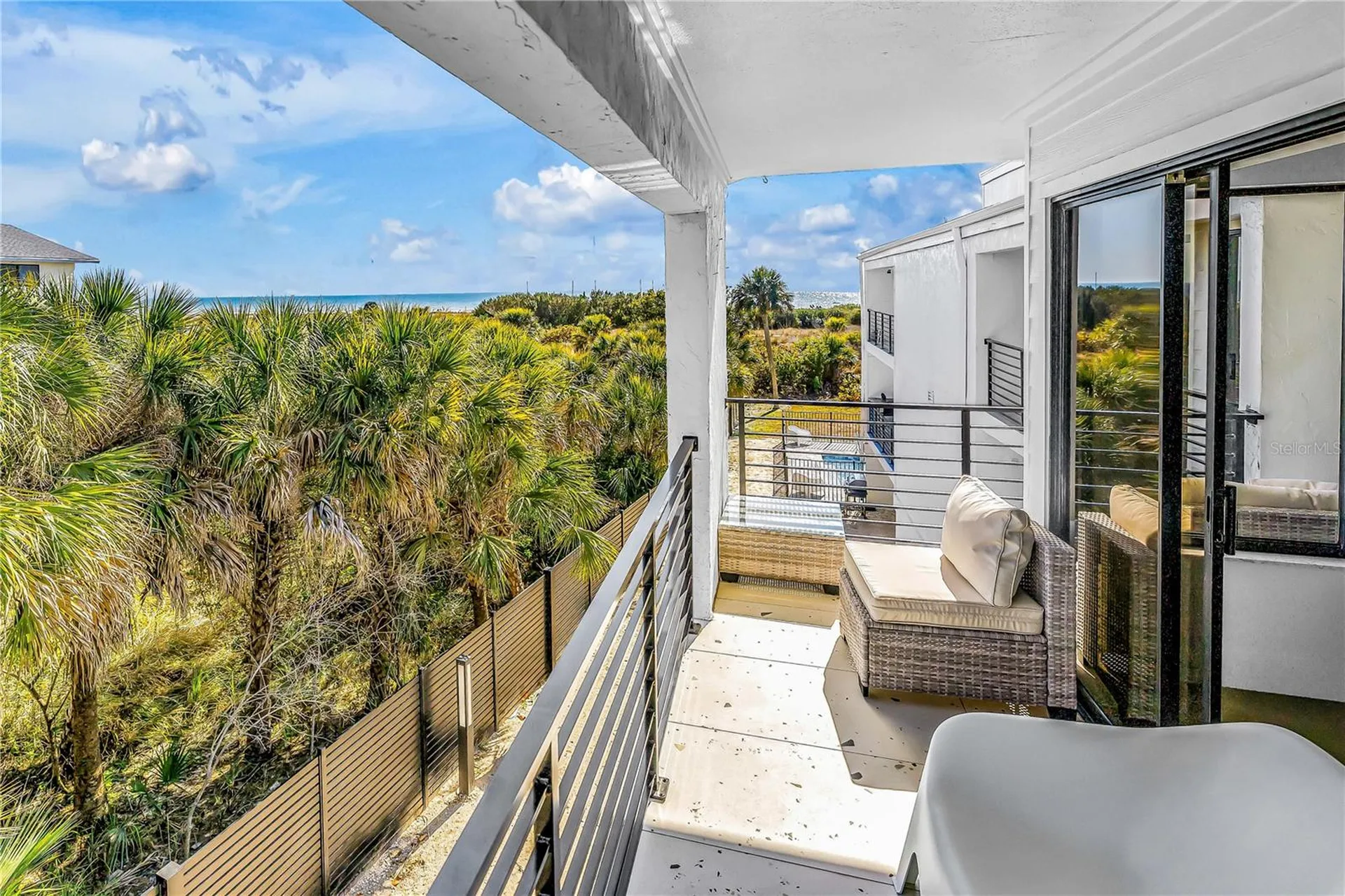 450 Beach Road Sarasota FL 34242