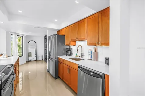 450 Beach Road Sarasota FL 34242